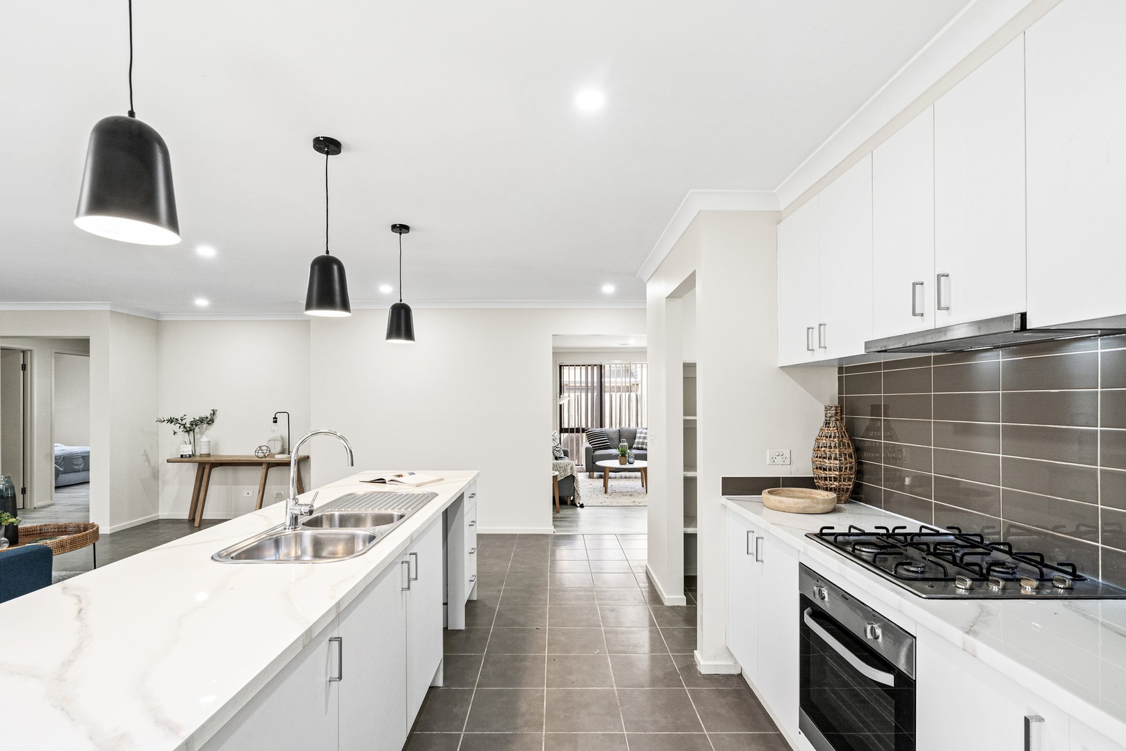 5 Boxgrass Street, Point Cook, VIC 3030, Point Cook - Thumbnail 5