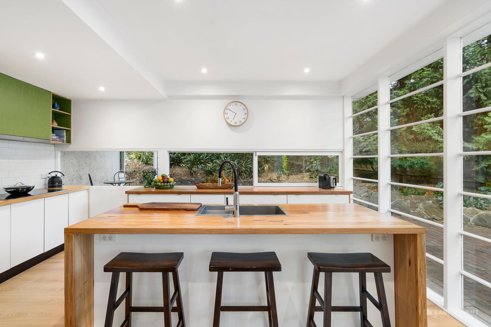 5 Bridge Crescent, Montmorency, VIC 3094, Montmorency - Thumbnail 3