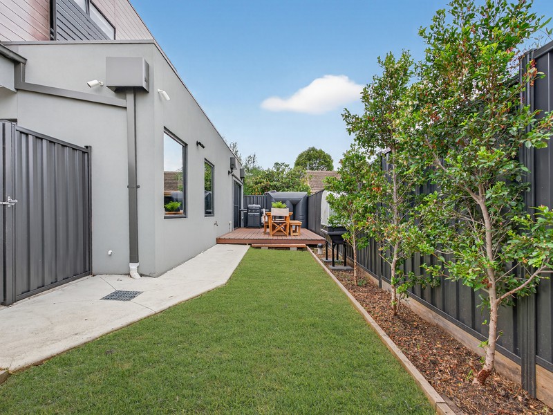 5 Broadway, Reservoir, VIC 3073 - Image - 26/08/2026