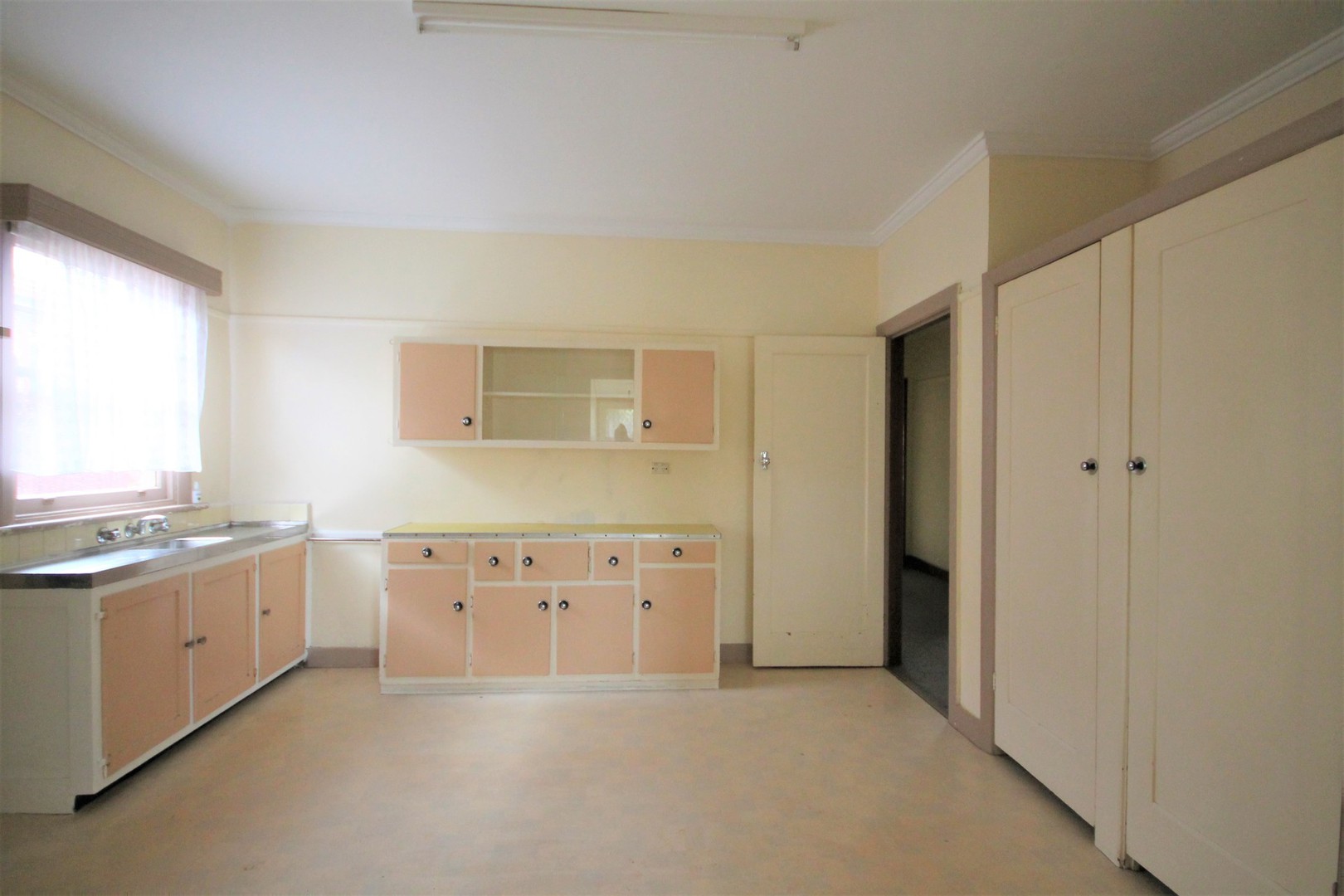 5 Brown Street, Preston, VIC 3072, Preston - Thumbnail 2