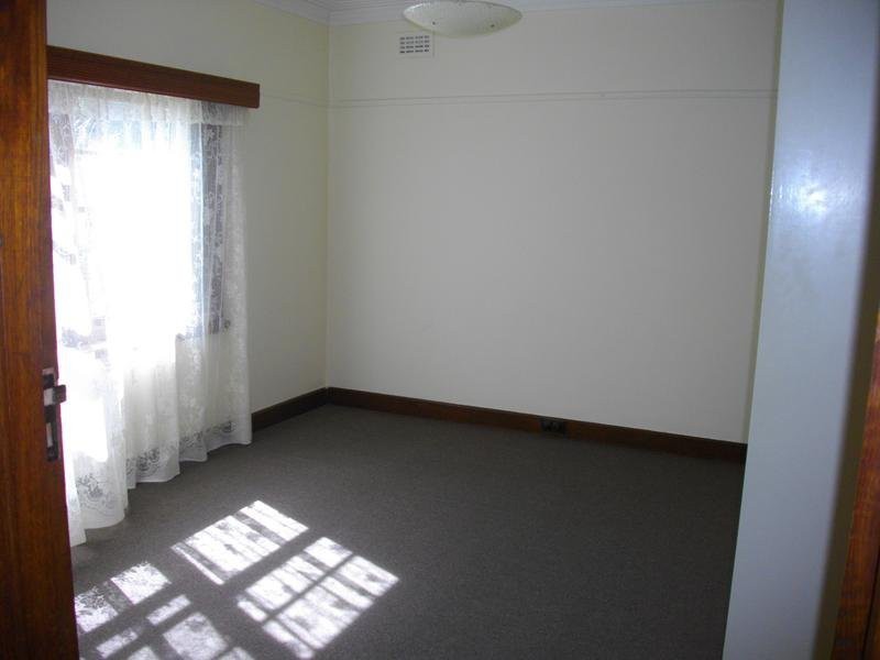 5 Brown Street, Preston, VIC 3072, Preston - Thumbnail 3