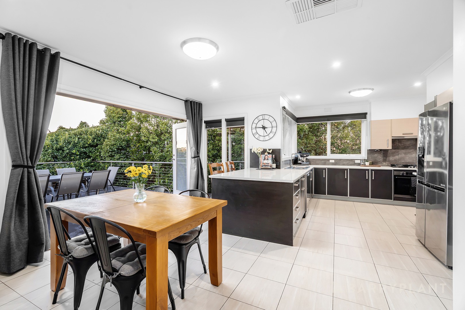 5 Buggyride Lane, Chirnside Park, VIC 3116, Chirnside Park - Thumbnail 3