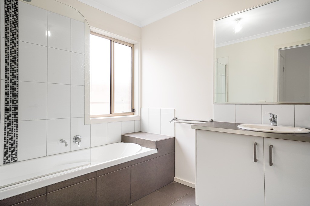 5 Burdoo Drive, Grovedale, VIC 3216, Grovedale - Thumbnail 4