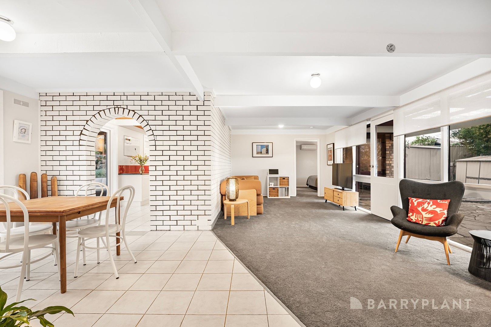 5 Byron Court, Mooroolbark, VIC 3138 - Thumbnail 2 - 01/10/2026