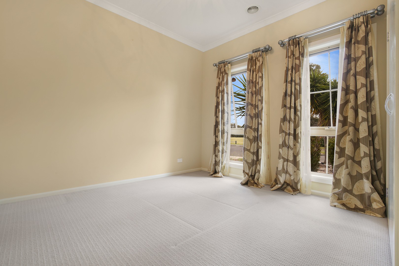 5 Camden Close, South Morang, VIC 3752, South Morang - Thumbnail 8