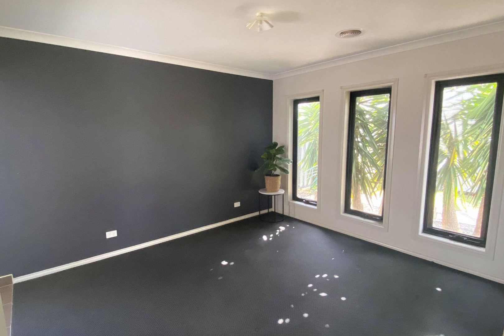 5 Camolina Way, Clyde North, VIC 3978, Clyde North - Thumbnail 5