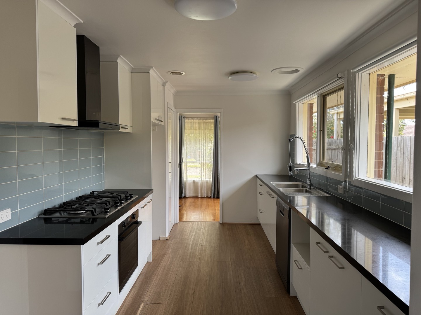 5 Carribean Drive, Keysborough, VIC 3173, Keysborough - Thumbnail 2