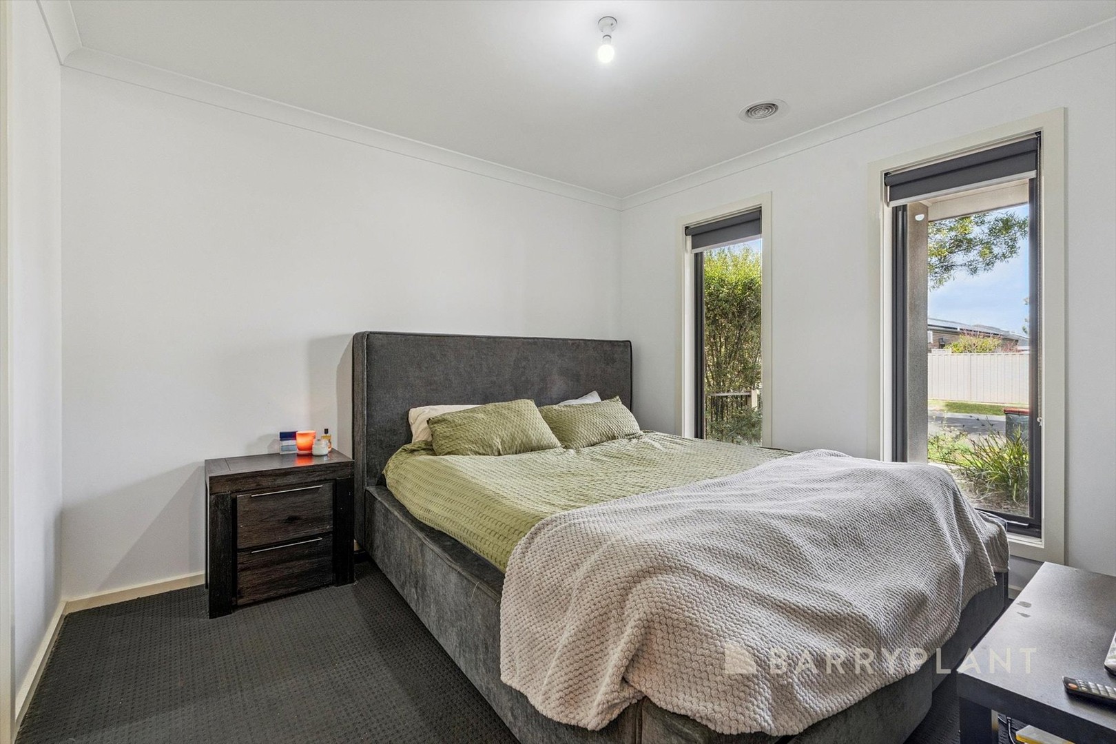 5 Cinnabar Way, Cobblebank, VIC 3338, Cobblebank - Thumbnail 2