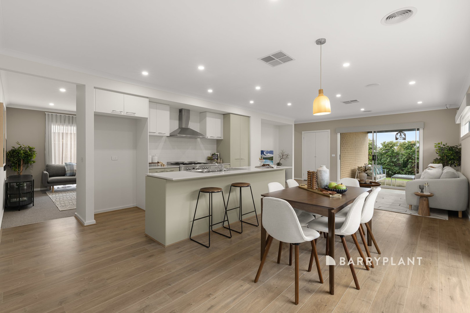 5 Clements Street, Officer South, VIC 3809, Officer South - Thumbnail 4