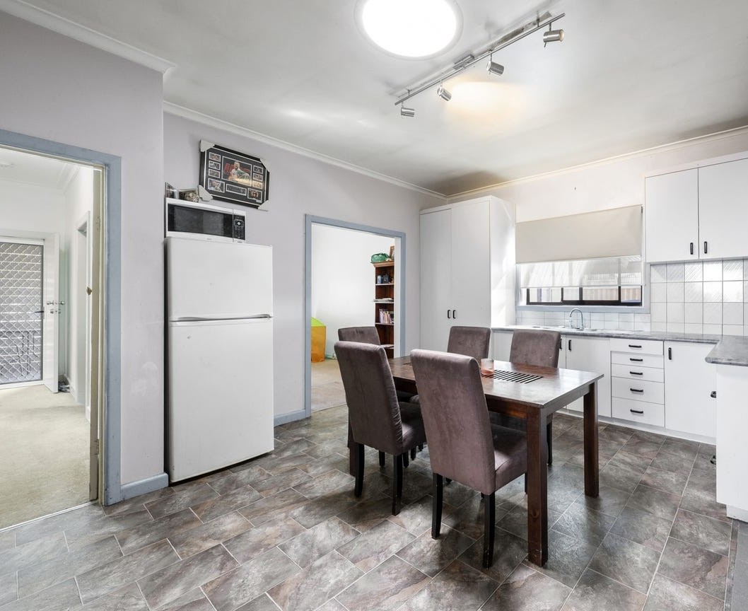 5 Collins Ave, Sebastopol, VIC 3356 - Thumbnail 2 - 21/11/2025