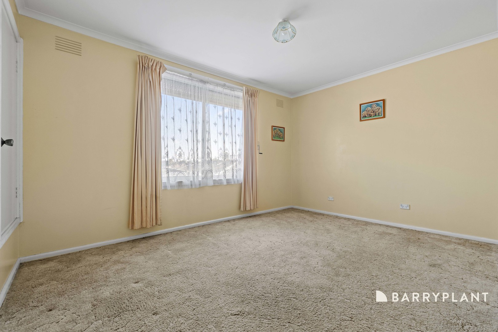 5 Collins Street, Thomastown, VIC 3074, Thomastown - Thumbnail 5