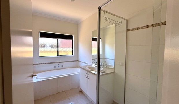5 Cook Street, Caroline Springs, VIC 3023, Caroline Springs - Thumbnail 6