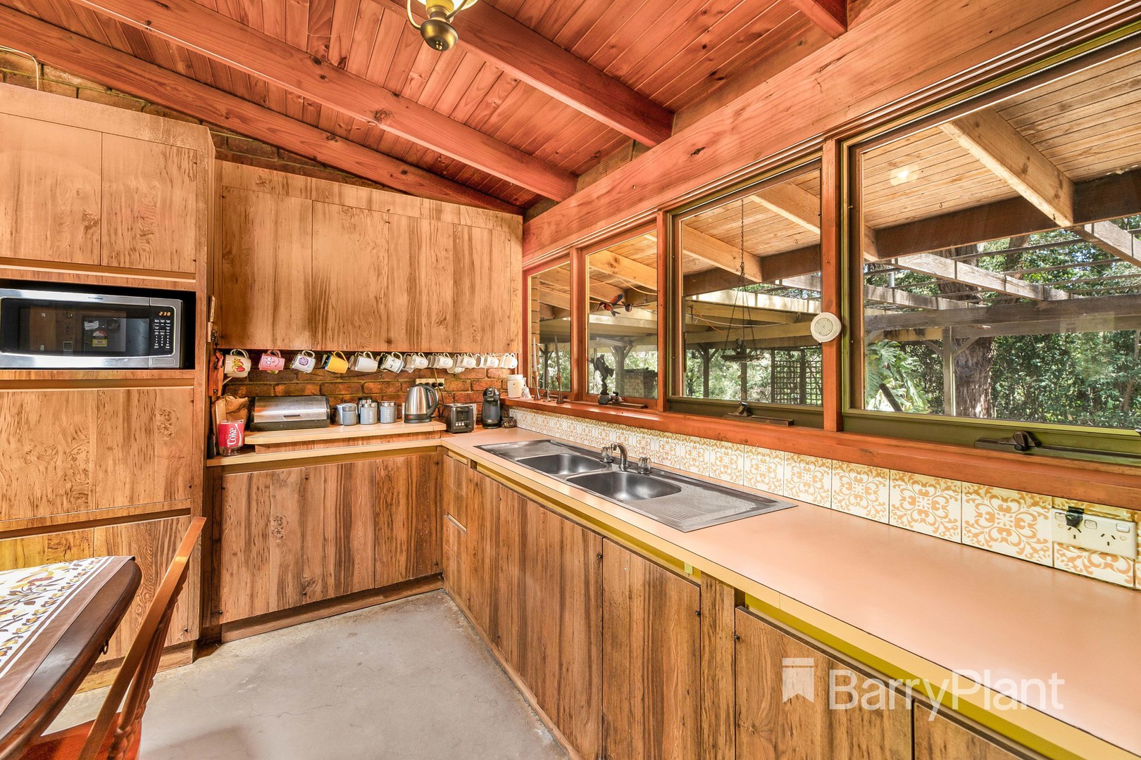 5 Cornelius Crescent, Healesville, VIC 3777, Healesville - Thumbnail 2