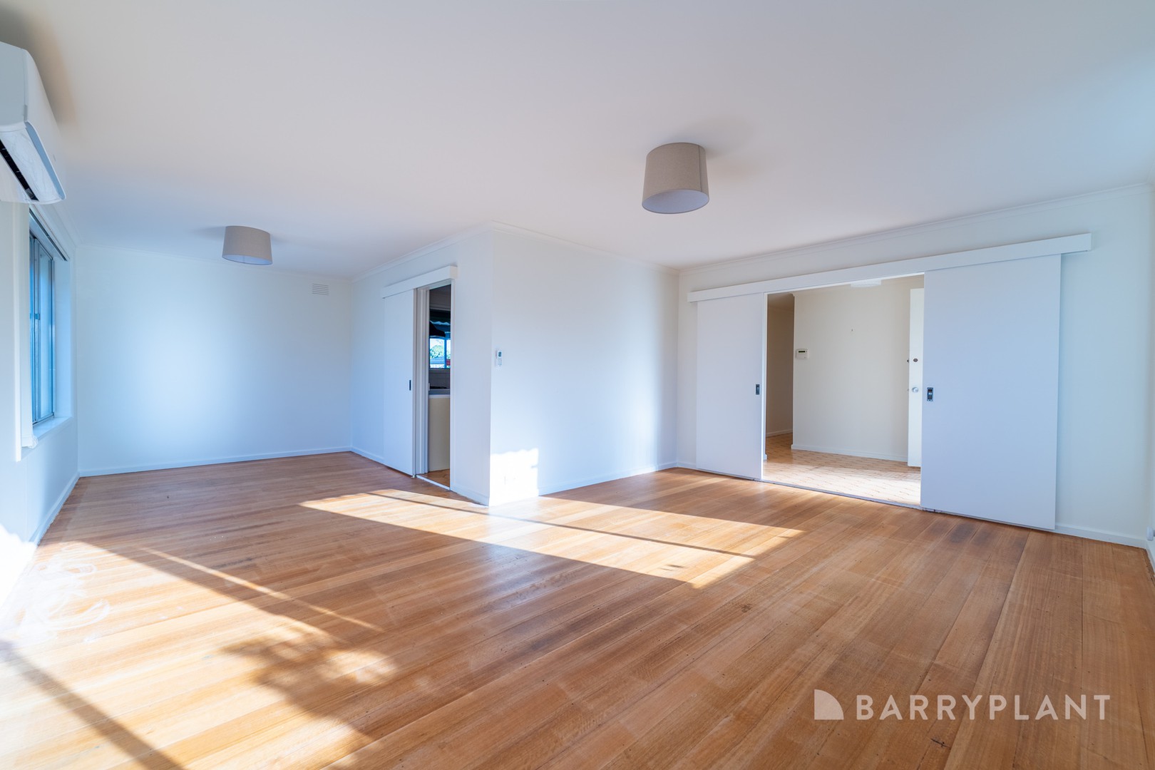 5 Cresta Court, Lalor, VIC 3075, Lalor - Thumbnail 2