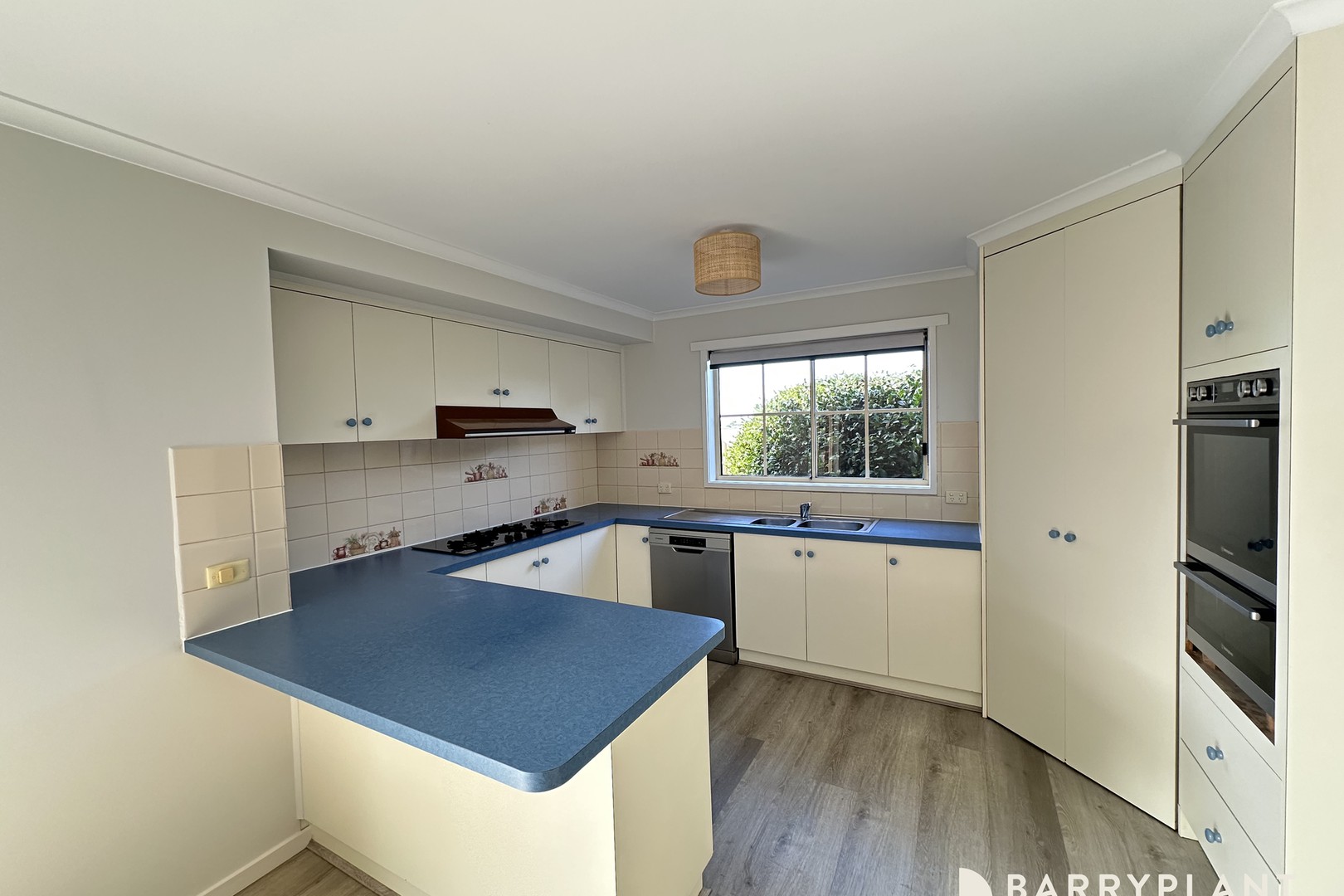 5 Cromie Drive, Warragul, VIC 3820 - Thumbnail 2 - 17/04/2026