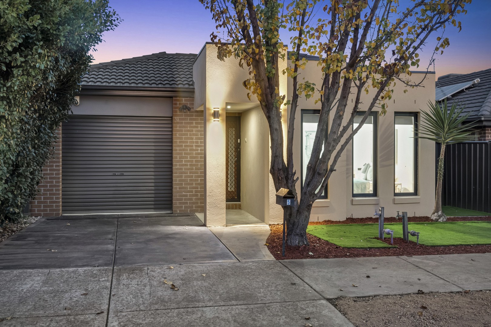 5 Crosskeys Road, Craigieburn, VIC 3064, Craigieburn - Image 1