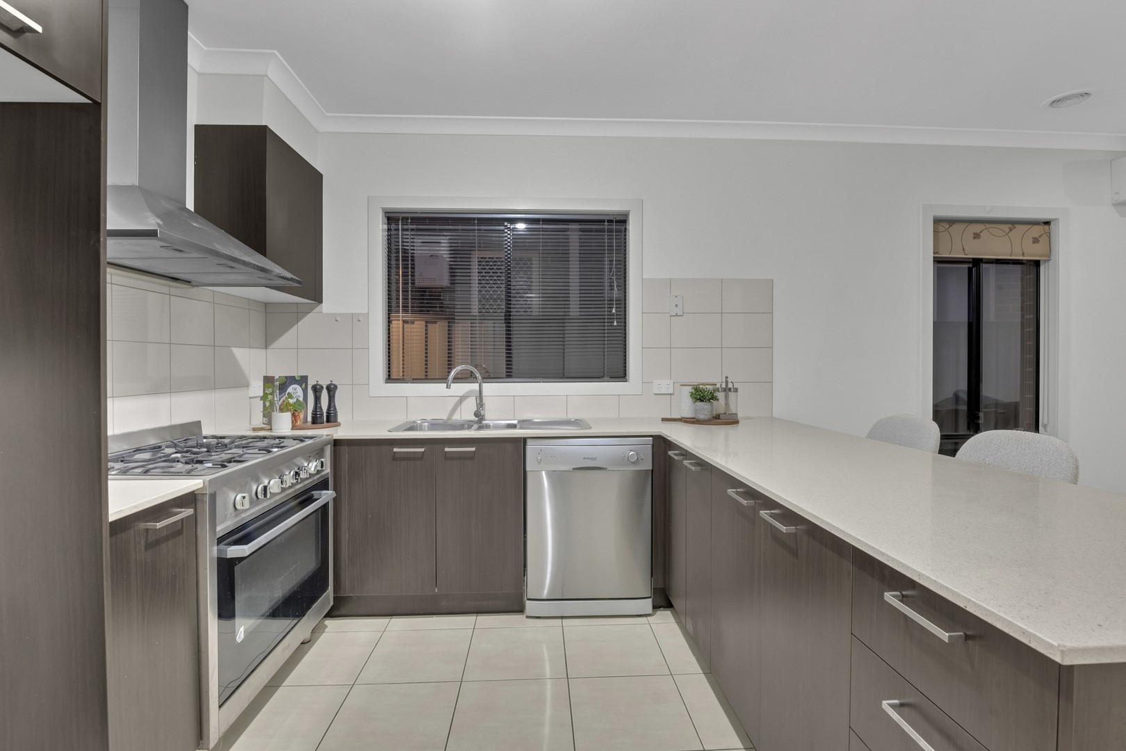 5 Crosskeys Road, Craigieburn, VIC 3064, Craigieburn - Thumbnail 6