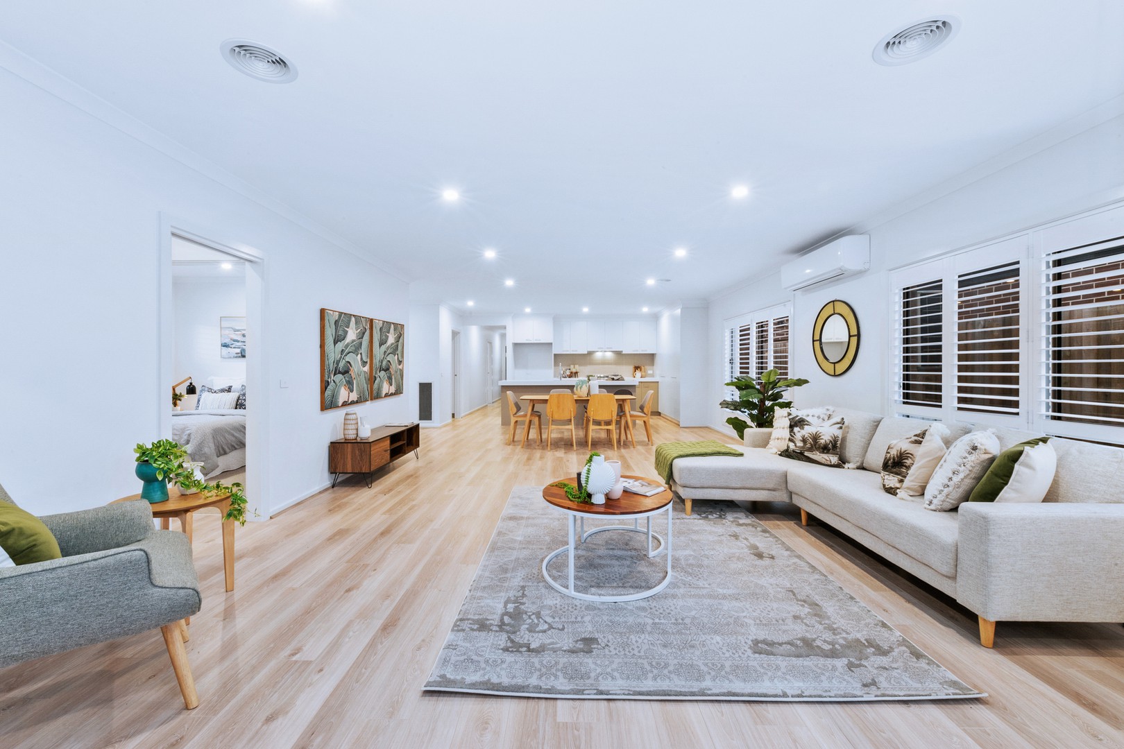 5 Crown Drive, Fraser Rise, VIC 3336, Fraser Rise - Thumbnail 2