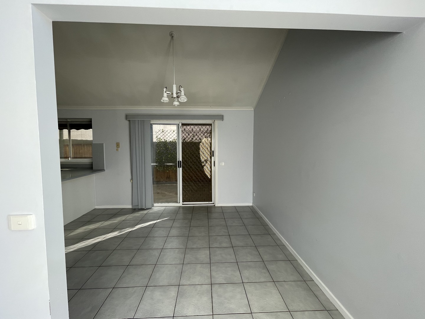 5 Currawong  Court, Werribee, VIC 3030, Werribee - Thumbnail 3