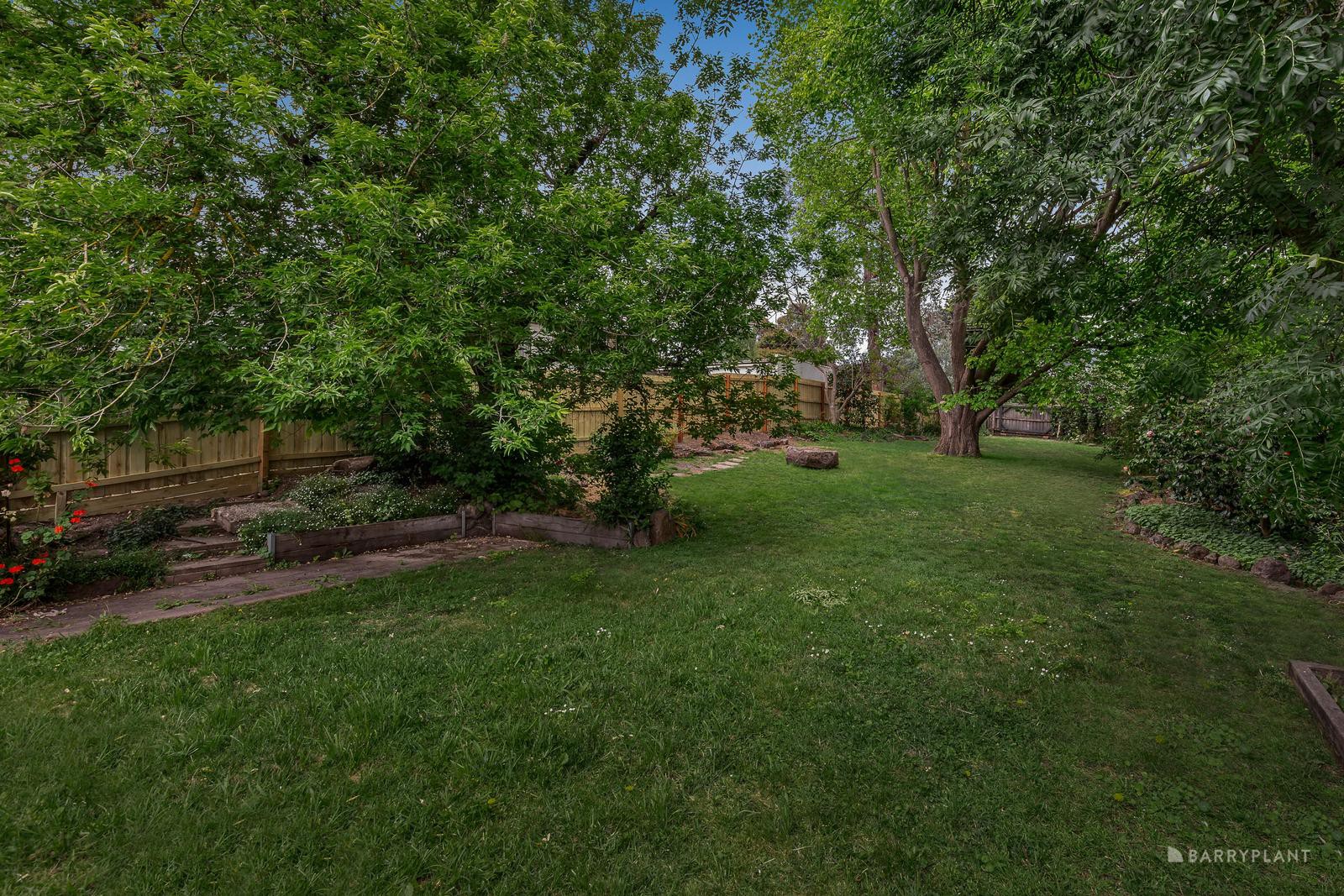 5 Cygnet Avenue, Templestowe Lower, VIC 3107 - Thumbnail 2 - 24/11/2023