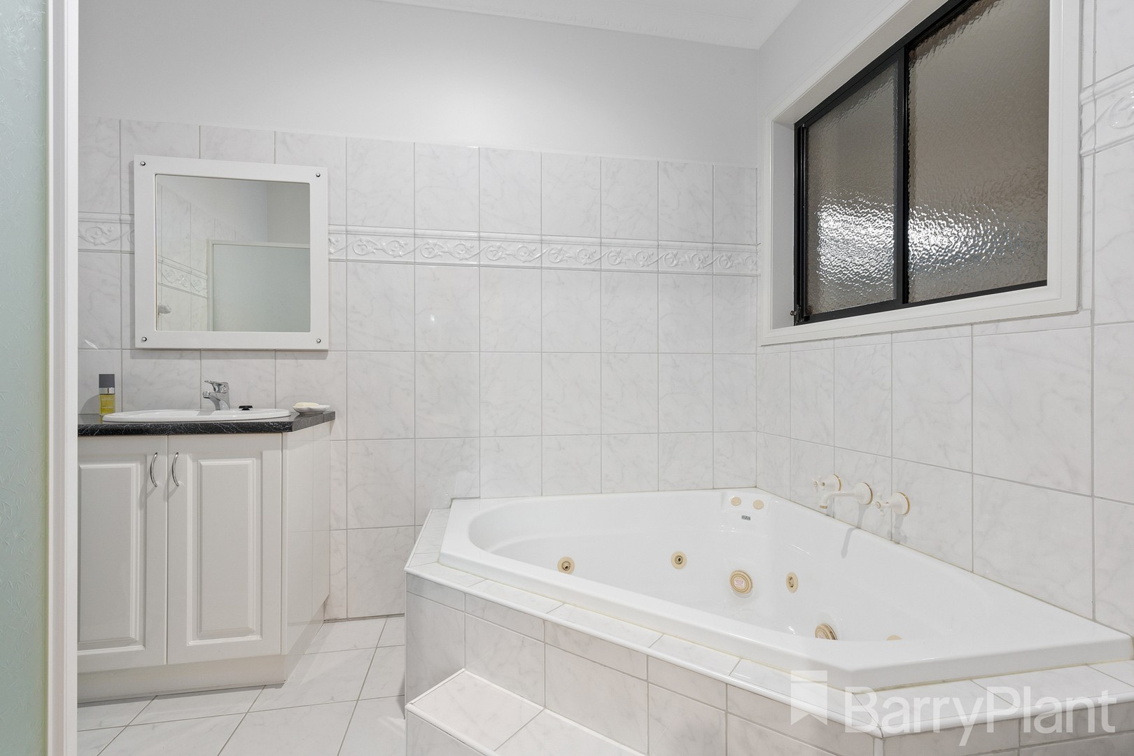 5 Daisy Drive, Bundoora, VIC 3083, Bundoora - Thumbnail 2