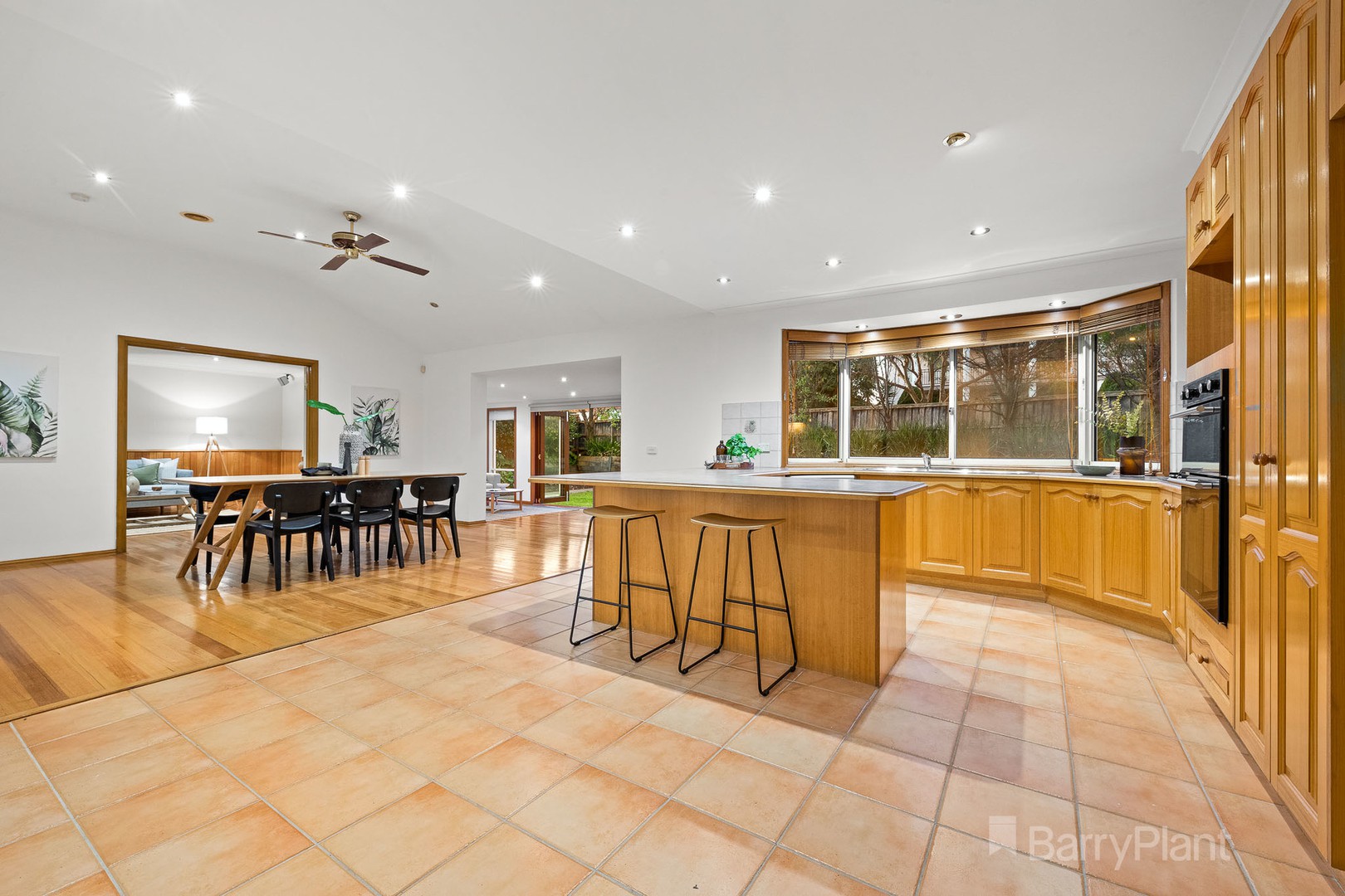 5 Dalpura Court, Berwick, VIC 3806, Berwick - Thumbnail 5
