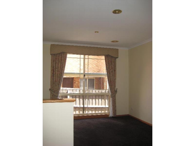 5 Dalpura Court, Berwick, VIC 3806, Berwick - Thumbnail 4