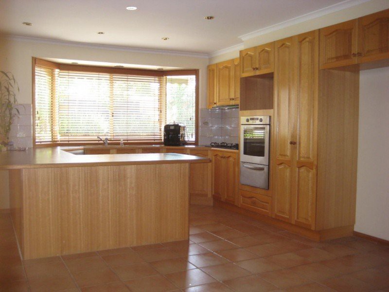 5 Dalpura Court, Berwick, VIC 3806, Berwick - Thumbnail 5