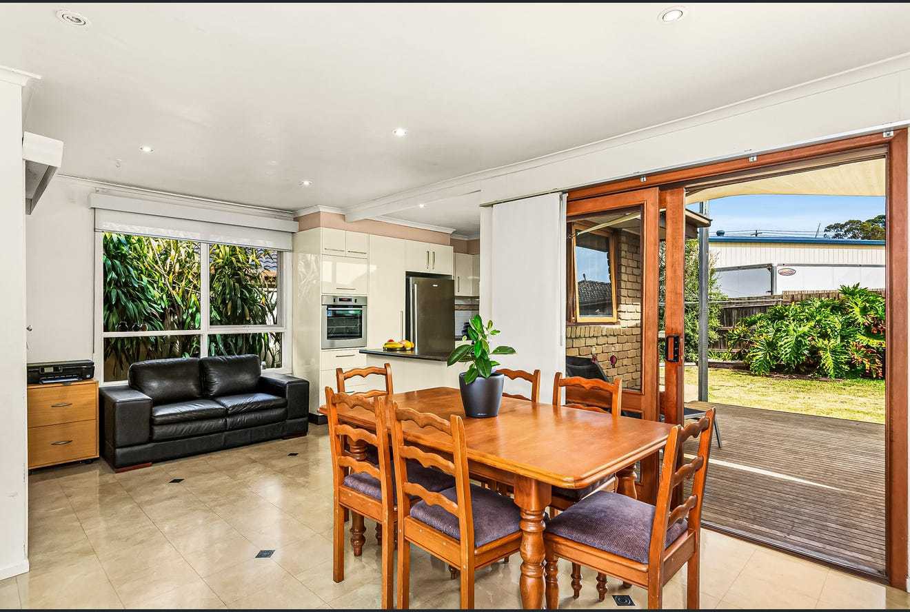 5 De Havilland Avenue, Strathmore, VIC 3041, Strathmore Heights - Thumbnail 3