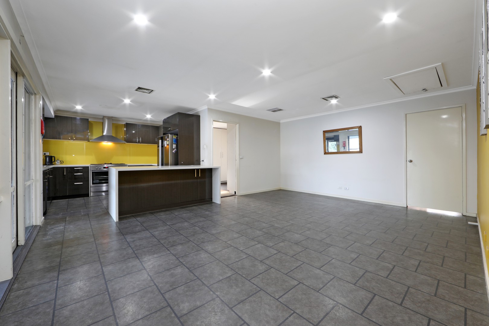5 Delatite Court, Rowville, VIC 3178, Rowville - Thumbnail 6