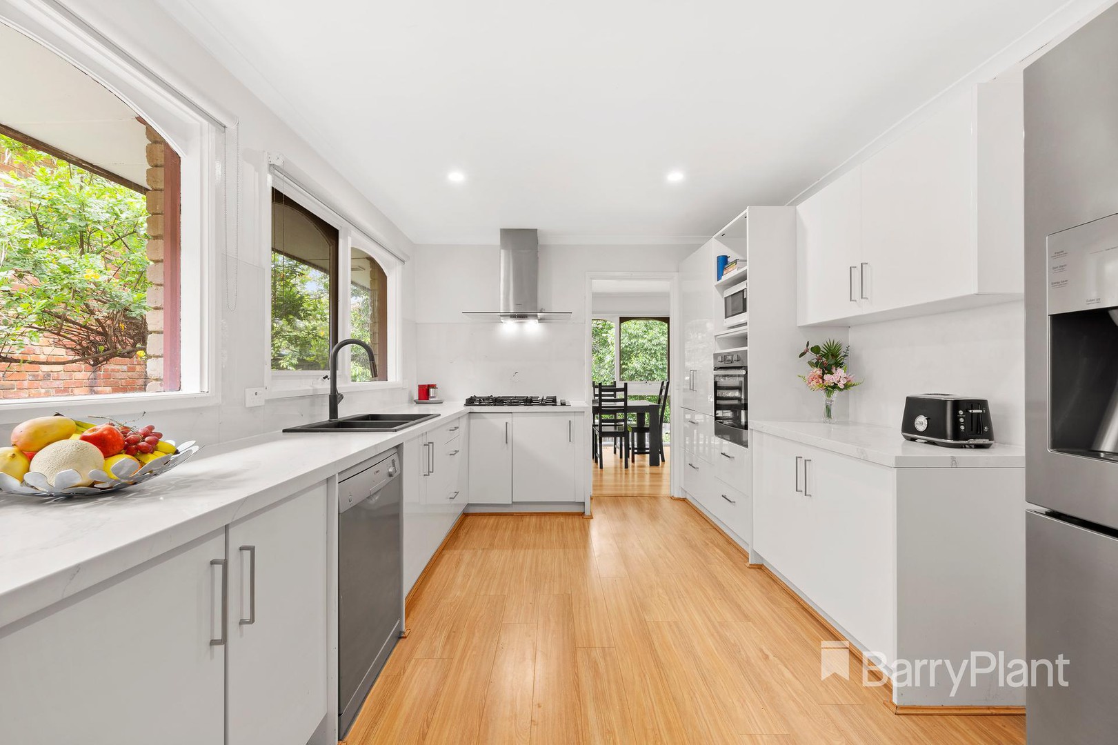 5 Delpura GreenGreensborough, VIC 3088, Greensborough - Thumbnail 2