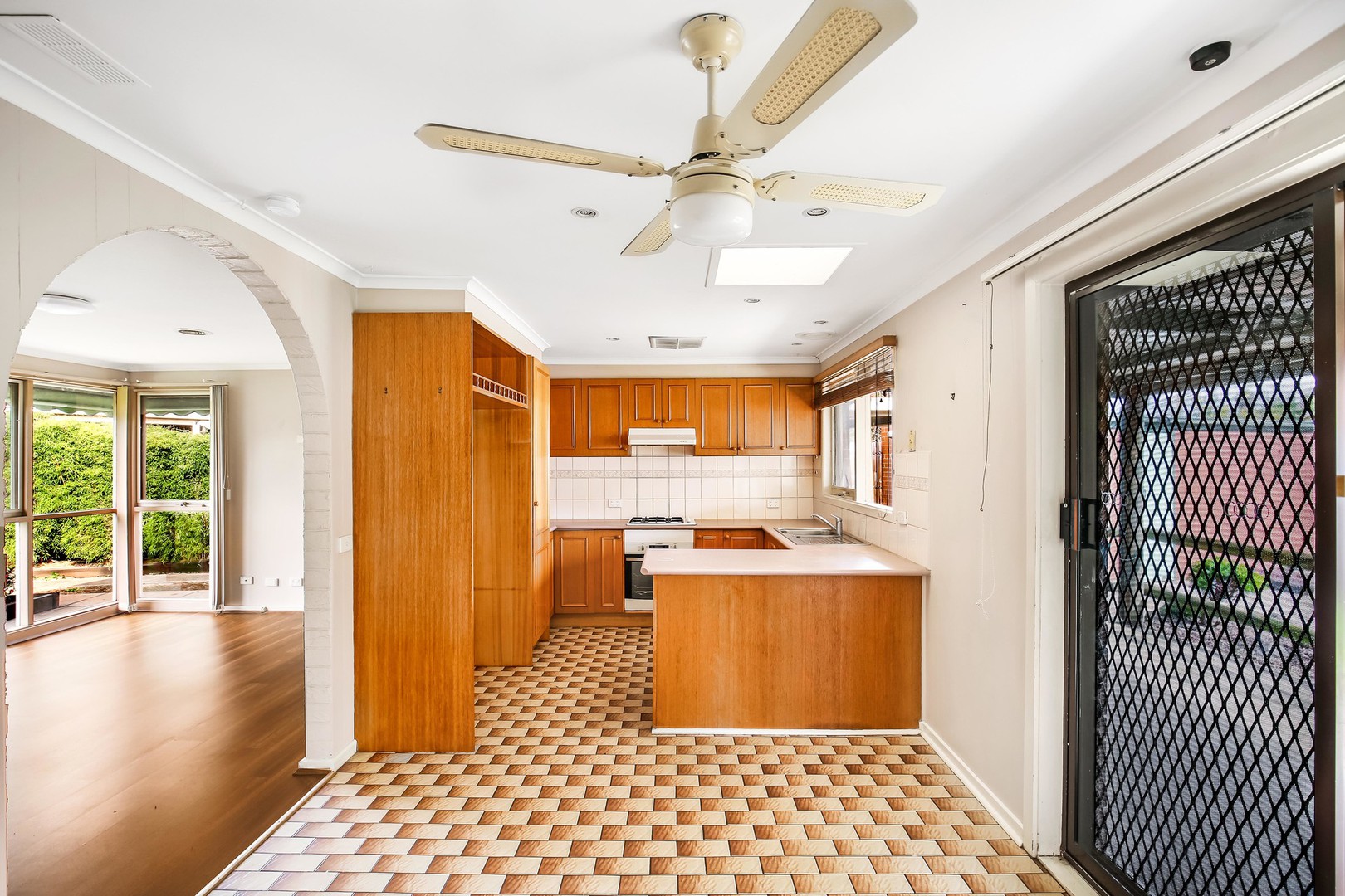 5 Derwent Court, Thomastown, VIC 3074 - Thumbnail 1 - 30/09/2025