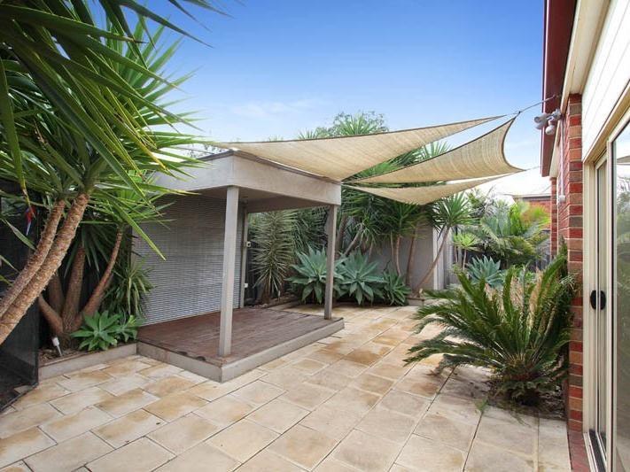 5 Dickerson Way, Caroline Springs, VIC 3023, Caroline Springs - Thumbnail 7
