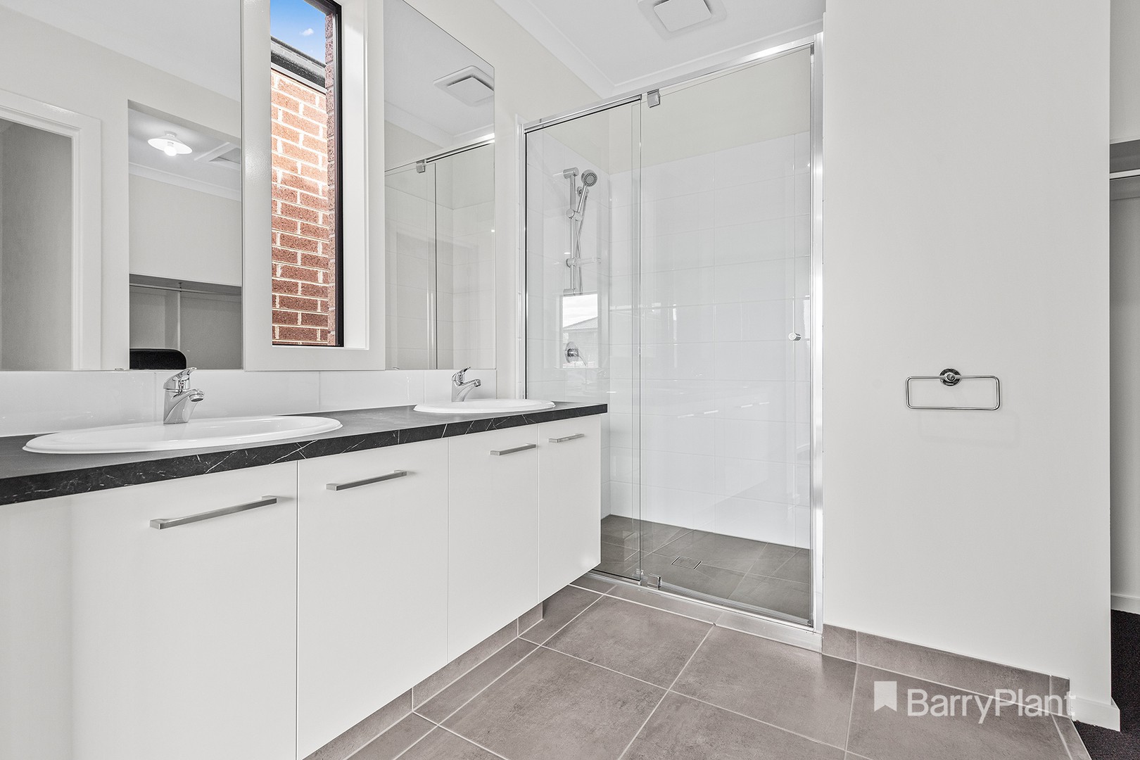 5 Dragomir Street, Officer, VIC 3809, Officer - Thumbnail 2