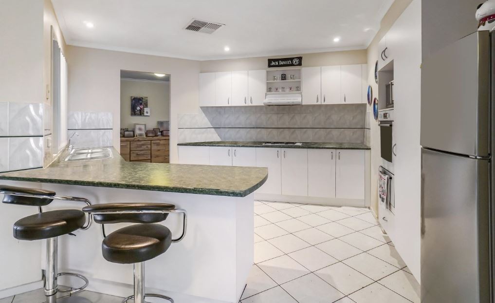 5 Dream Place, Melton South, VIC 3338, Melton South - Thumbnail 4