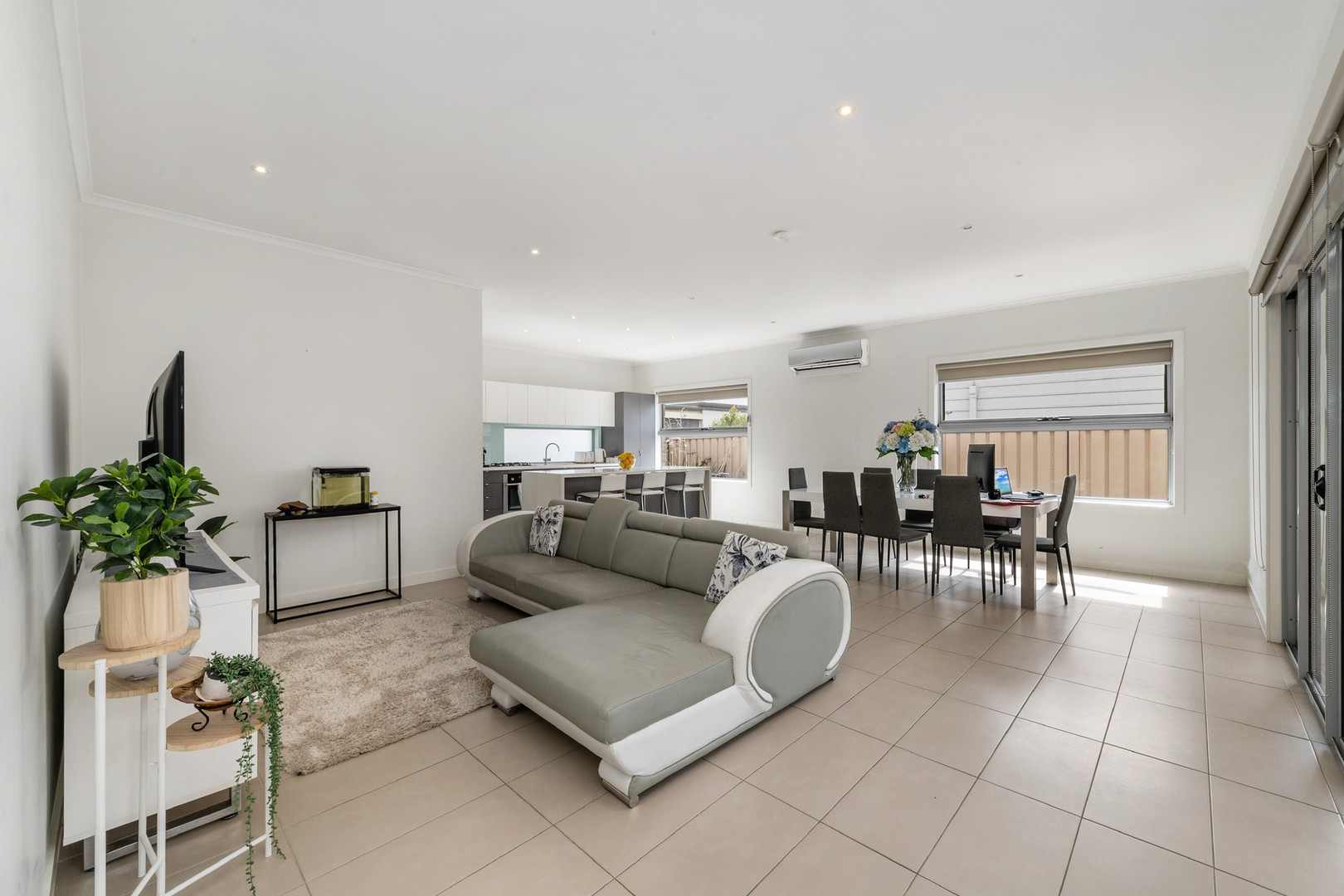 5 Drusilla Place, Caroline Springs, VIC 3023, Caroline Springs - Thumbnail 5