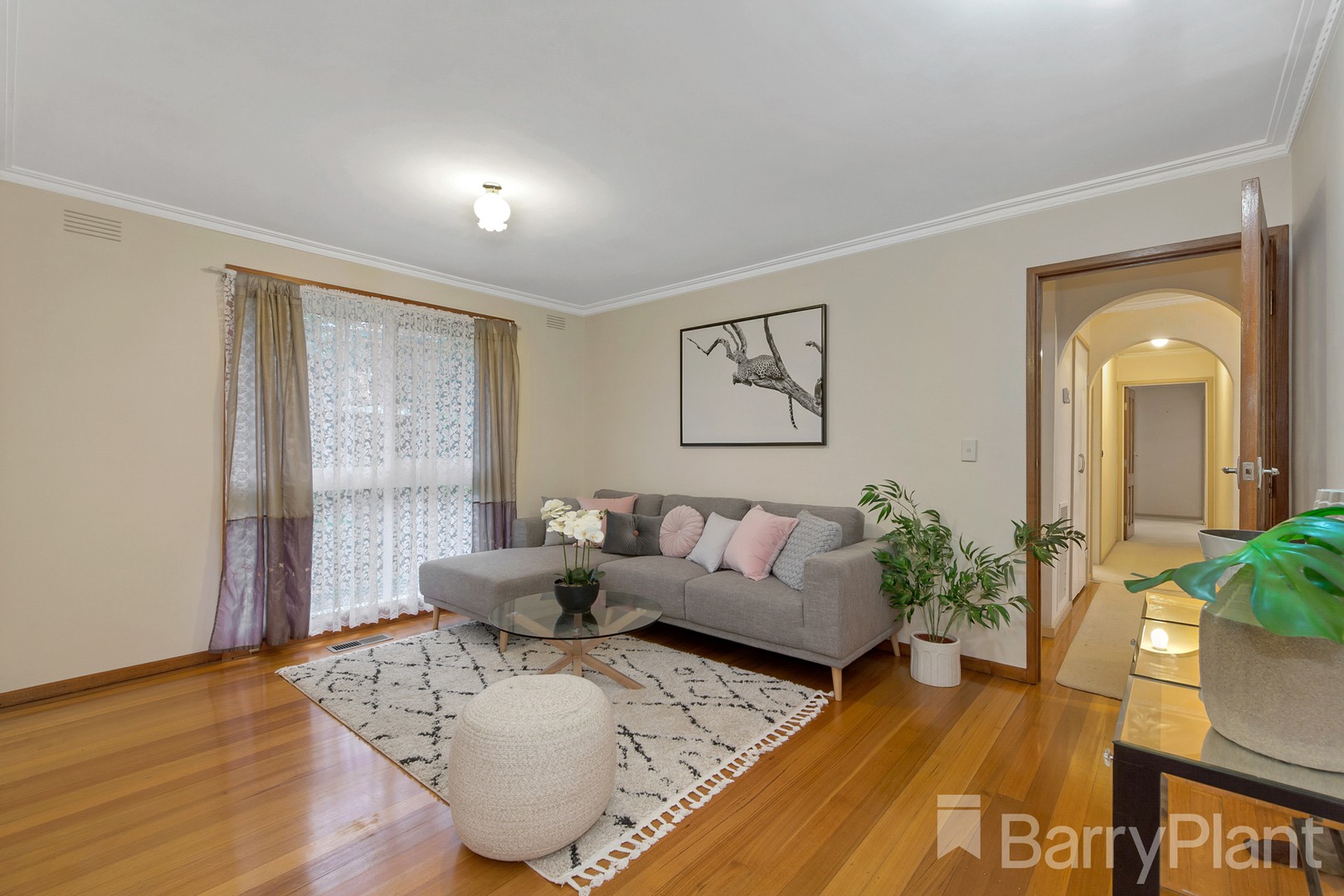 5 Drysdale Court, Wheelers Hill, VIC 3150 - Thumbnail 2 - 07/10/2021