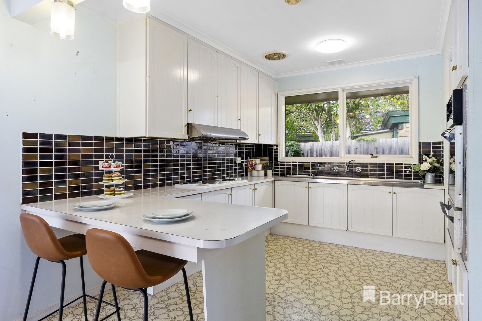 5 Dubbo Court, Glen Waverley, VIC 3150, Glen Waverley - Thumbnail 5