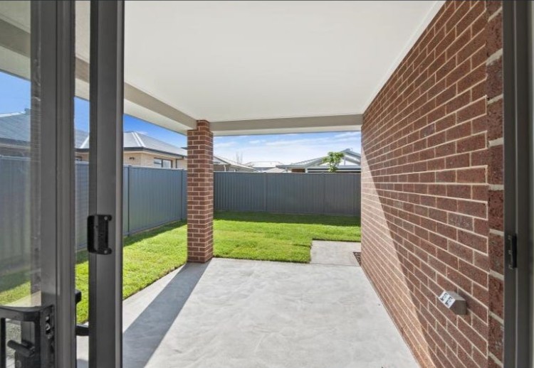 5 Dublin St, Alfredton, VIC 3350 - Thumbnail 2 - 24/09/2026