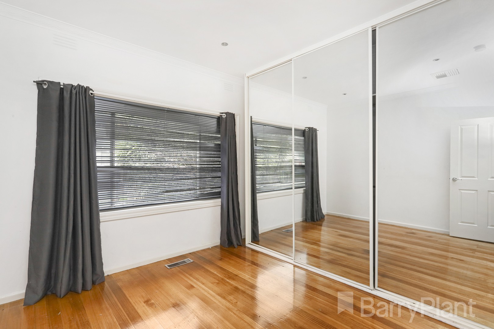 5 Dundalk Street, Sunshine, VIC 3020, Sunshine - Thumbnail 5