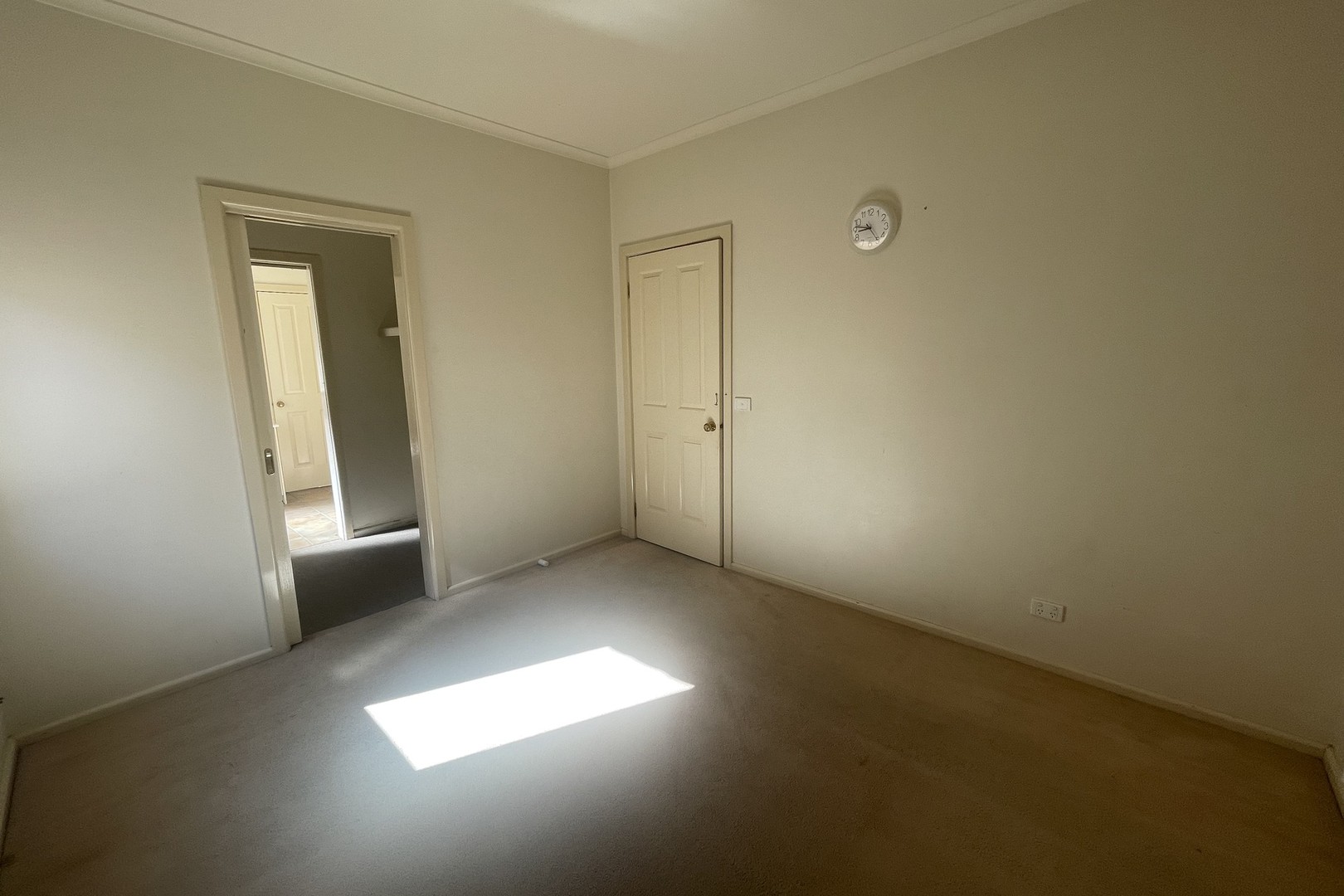 5 Eagle Court, Craigieburn, VIC 3064, Craigieburn - Thumbnail 5