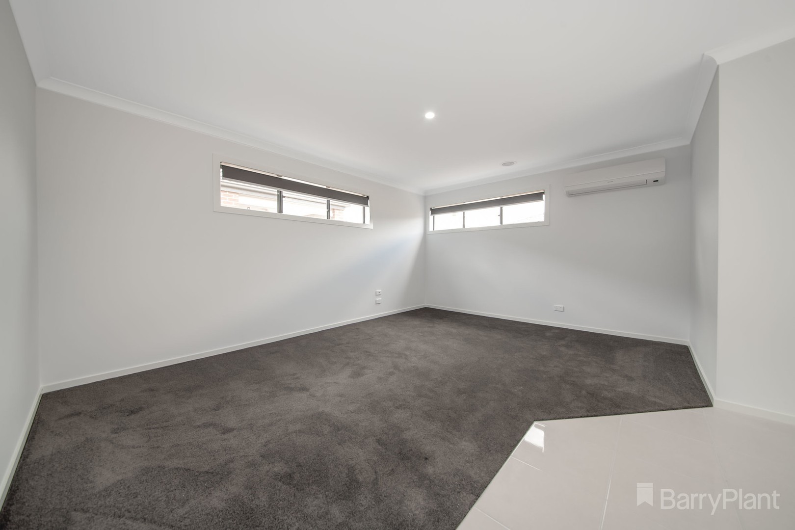 5 Earhart Street, Pakenham, VIC 3810 - Thumbnail 2 - 09/09/2022