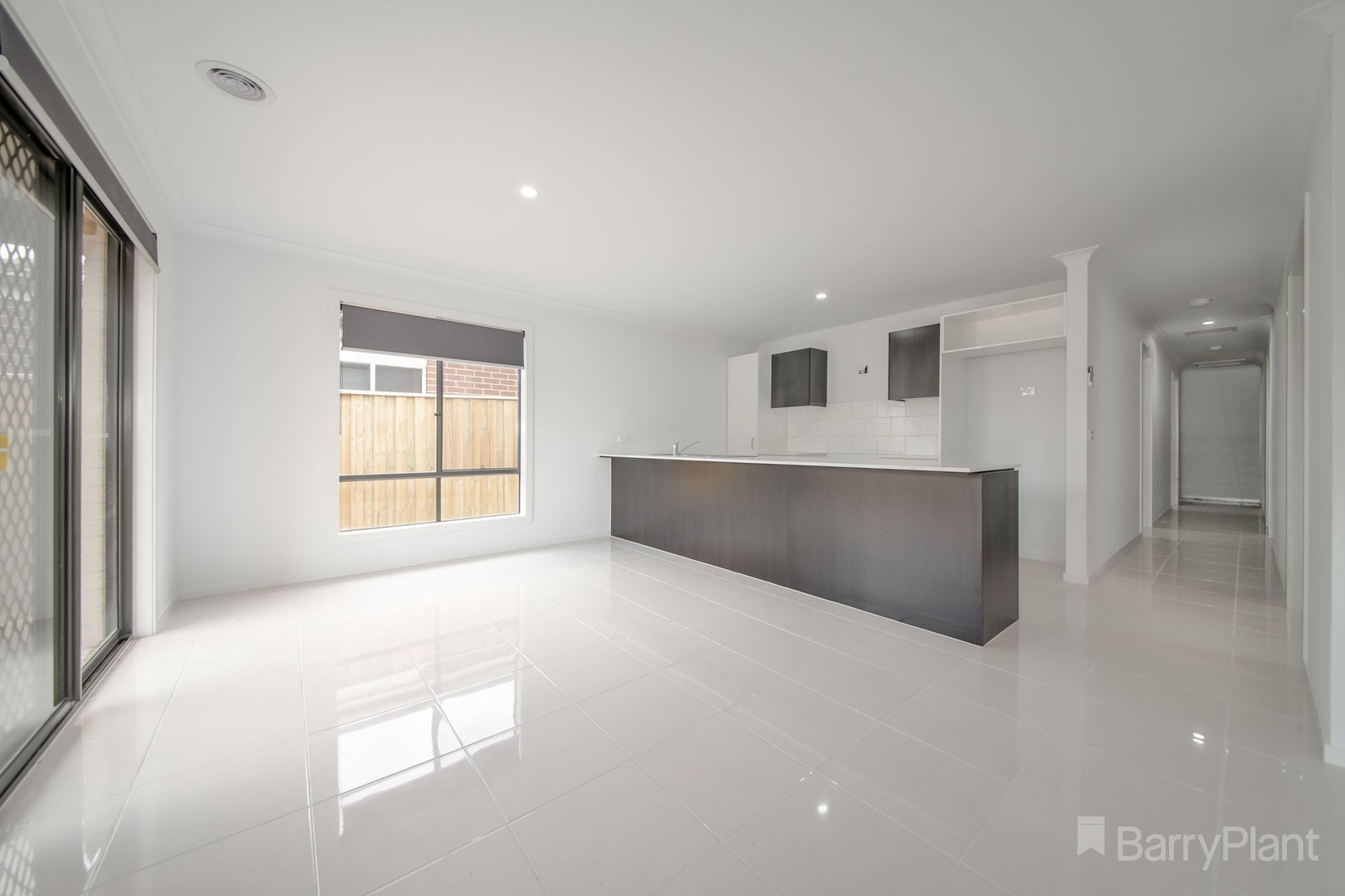 5 Earhart Street, Pakenham, VIC 3810, Pakenham - Thumbnail 4