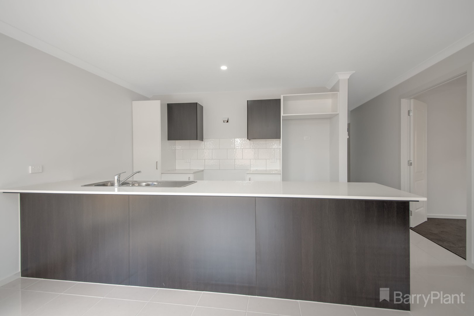 5 Earhart Street, Pakenham, VIC 3810, Pakenham - Thumbnail 5
