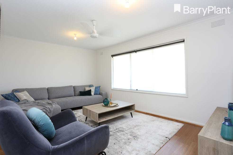 5 Eldorado Crescent, Meadow Heights, VIC 3048, Meadow Heights - Thumbnail 2
