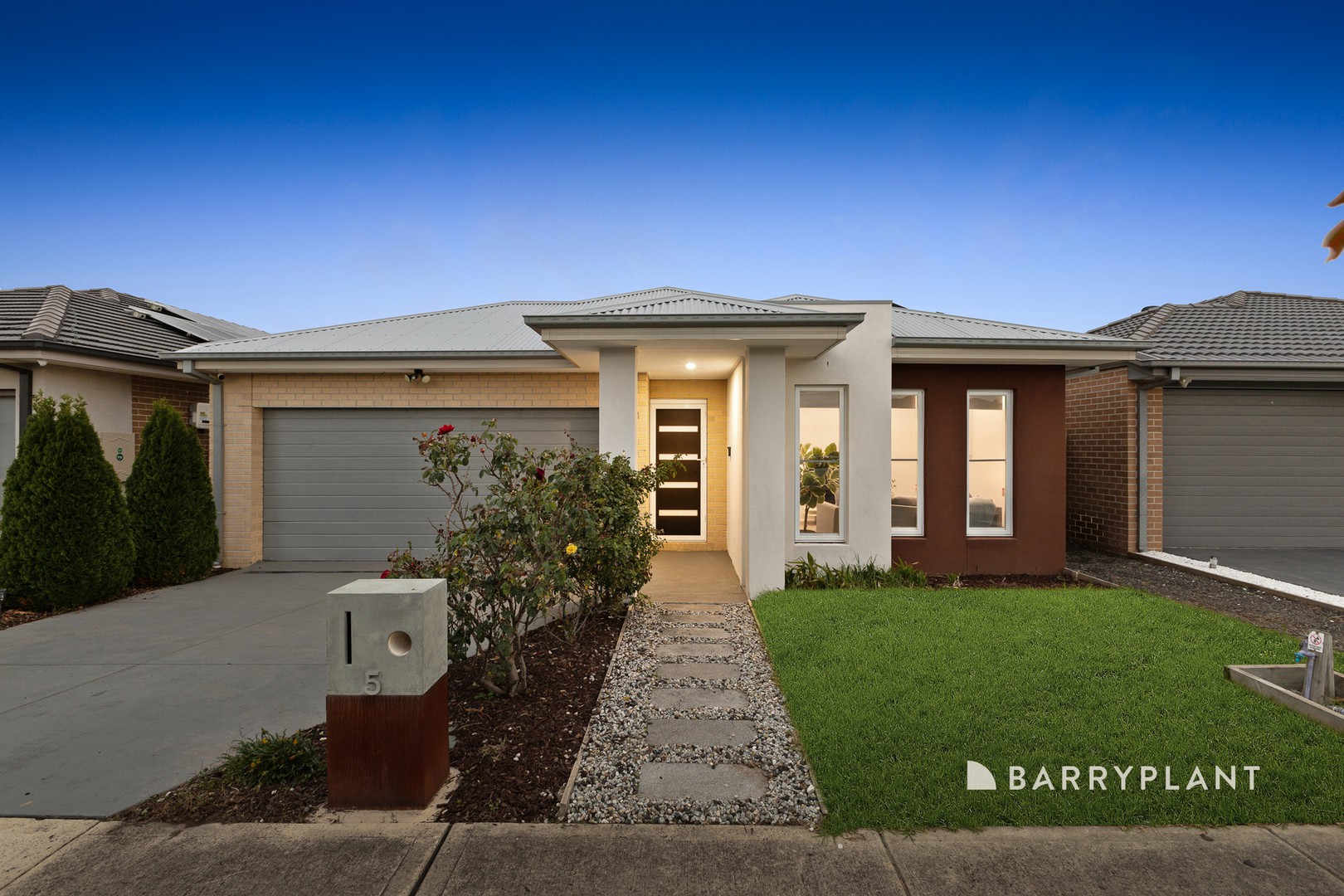 5 Elena Way, Officer, VIC 3809