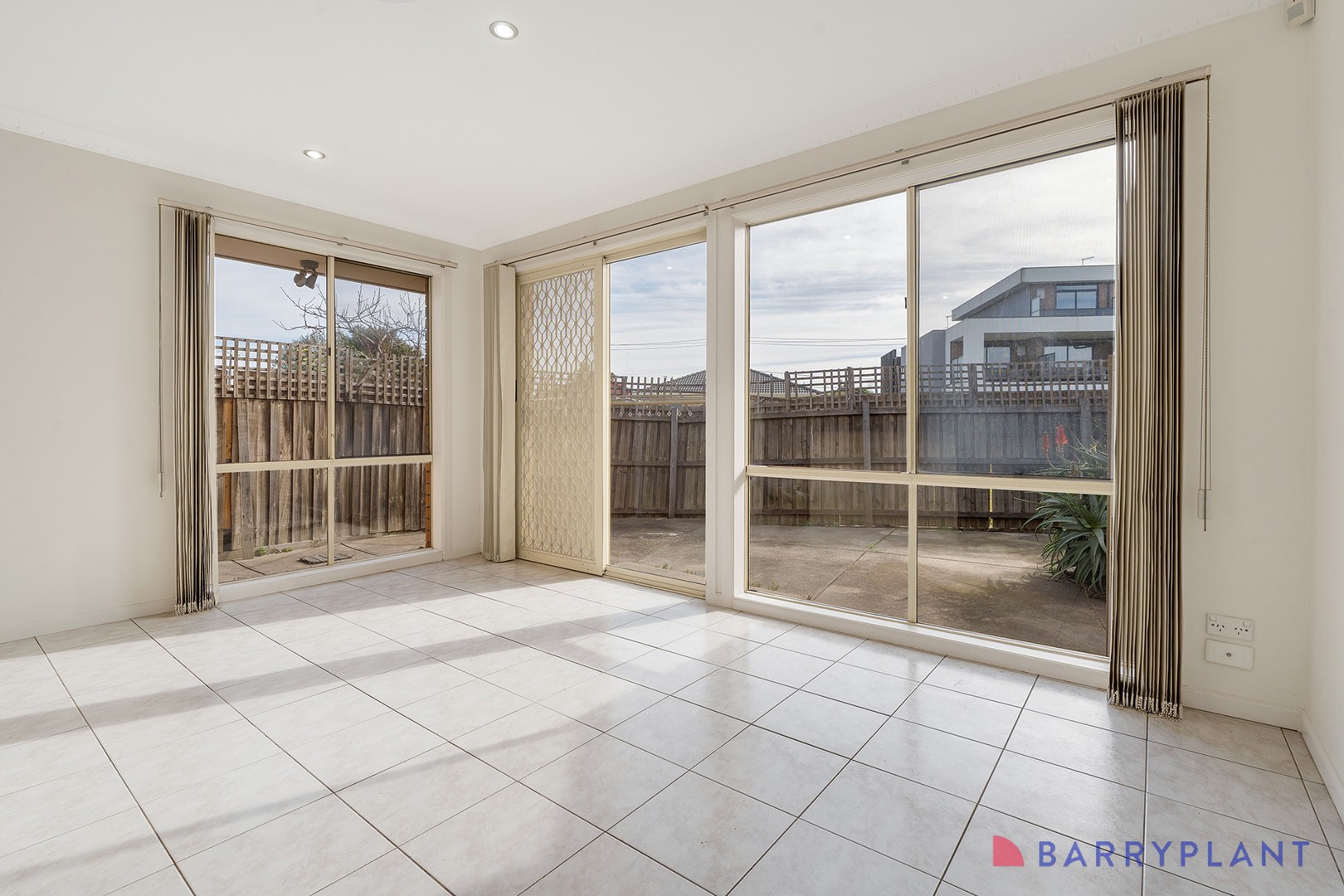 5 Elinda Place, Reservoir, VIC 3073, Reservoir - Thumbnail 6
