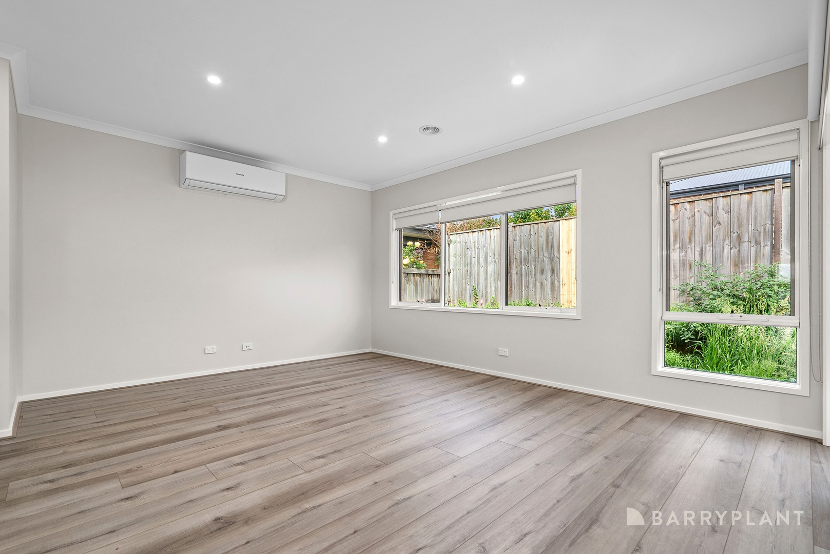 5 Elsey Way, Clyde North, VIC 3978, Clyde North - Thumbnail 5