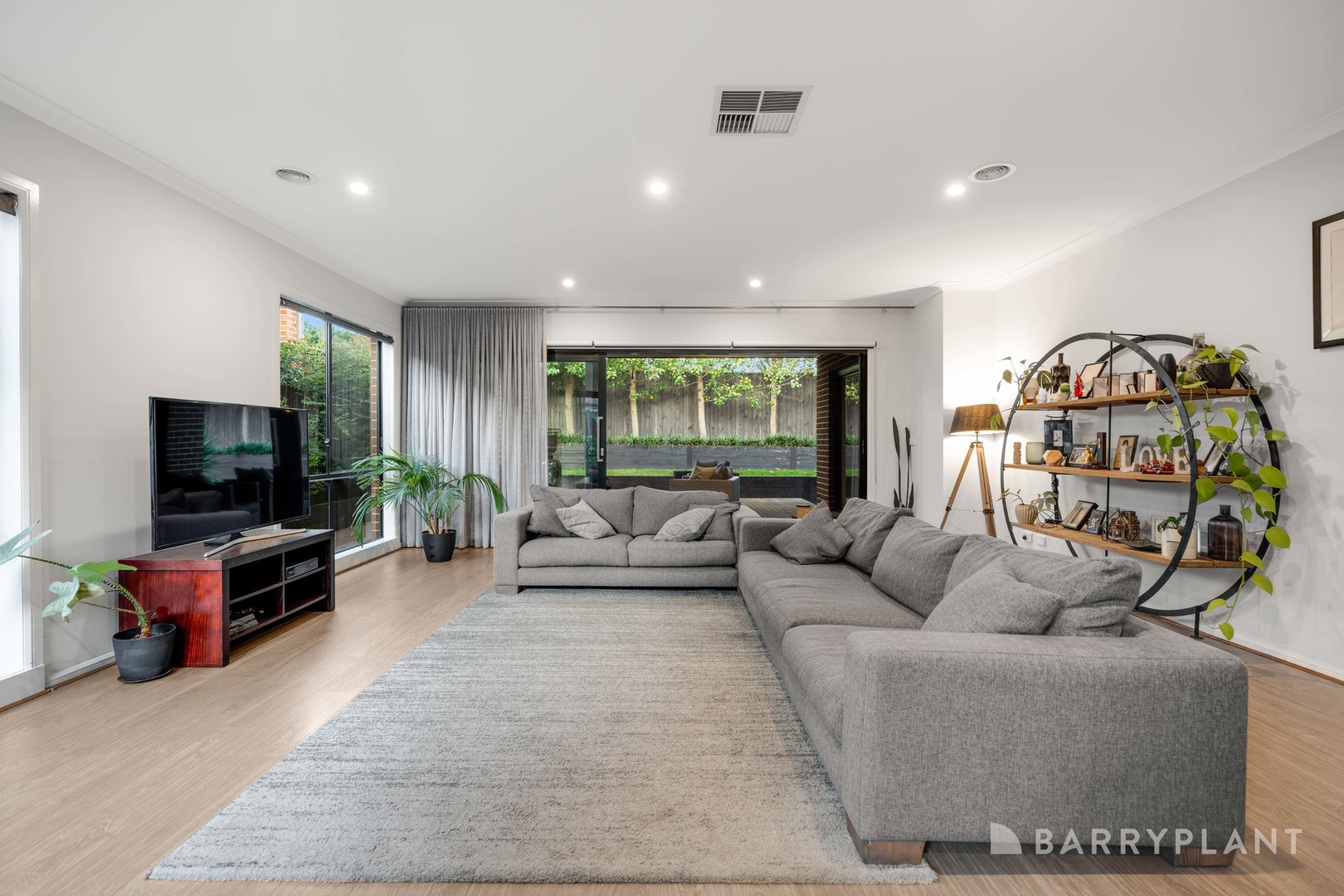 5 Elsham Street, Officer, VIC 3809 - Thumbnail 2 - 13/04/2026