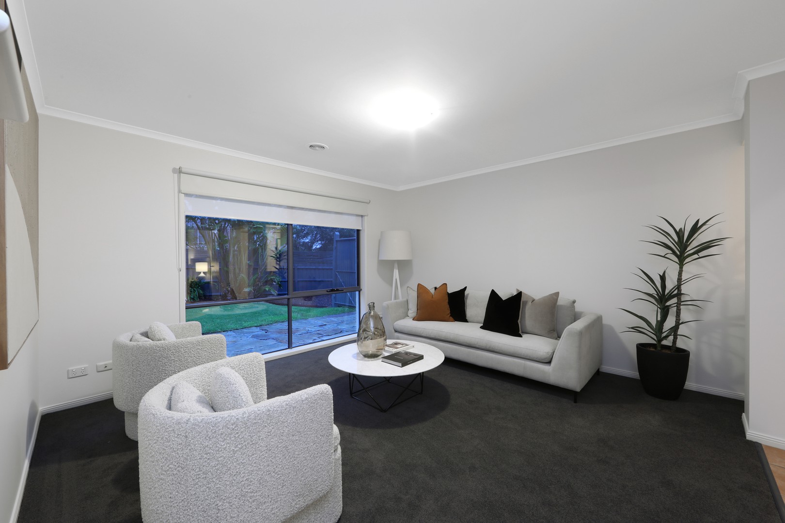 5 Emperor Place, Rowville, VIC 3178, Rowville - Thumbnail 2